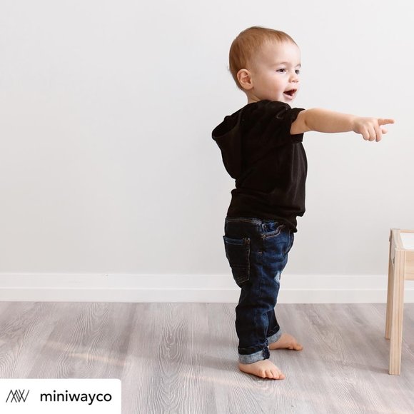 🍋Sale! 2 for 20🍋Mini Way Black Hoodie 12-24 M - Picture 3 of 6